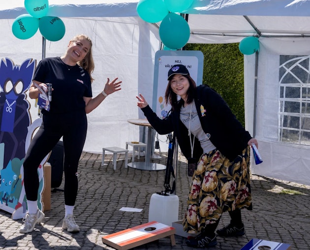 Two colleagues on marathon