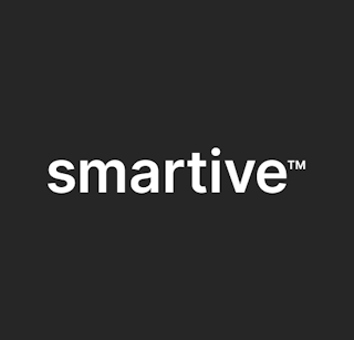 Weisser Schriftzug "smartive" auf schwarzem Grund