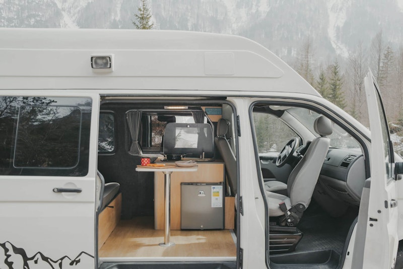 Winter road trip with VW T5 from Balkan Campers