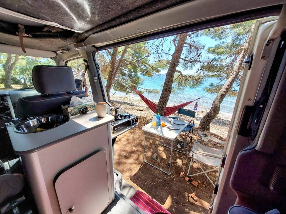 VW T4 Mate from Balkan Campers full camping equipment