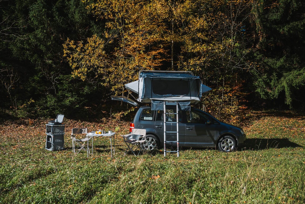 camping radio XORO DAB 800 – Robustes Outdoor Radio mit DAB+/FM, Bluetooth 5.0, USB &  AUX, 2x main image 1