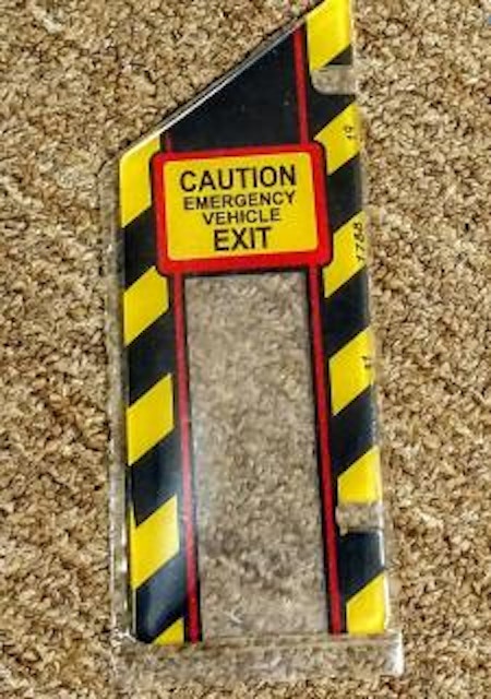 JUDGE DREDD (Bally) Plastic 'Caution Emergency'