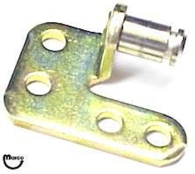 Kicker pivot bracket USE A-17810