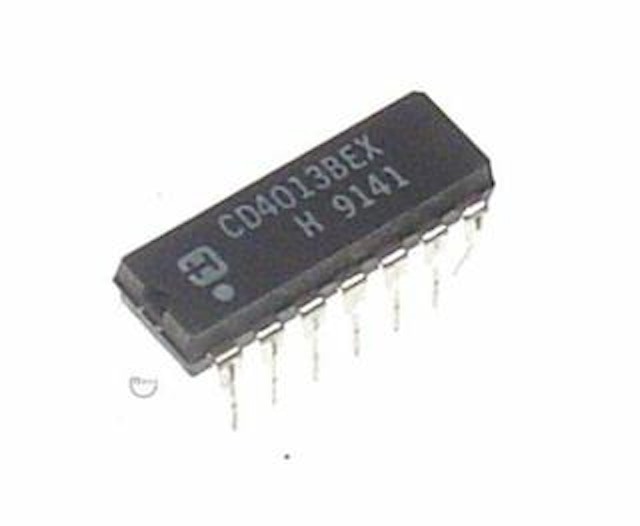 IC - 14 pin DIP CMOS flip flop MC14013B