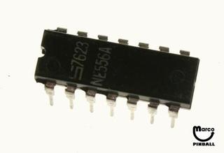 IC -14 pin DIP dual timer LM556 NE556N