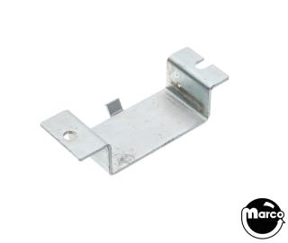 Bracket ball gate