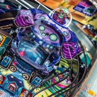 FOO FIGHTERS PRO (Stern) Pinball Machine