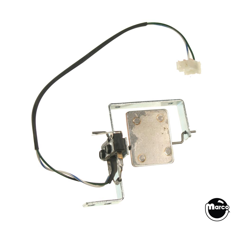 500-6421-00-72 - SHARKEY'S SHOOTOUT (Stern) Spinner assembly
