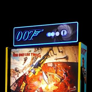 007 JAMES BOND (Stern) Pinball Topper