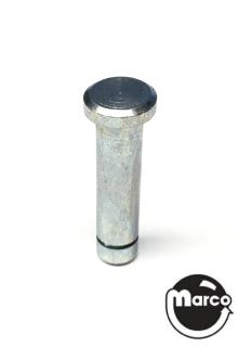 Ball eject fulcrum pin DE/Stern