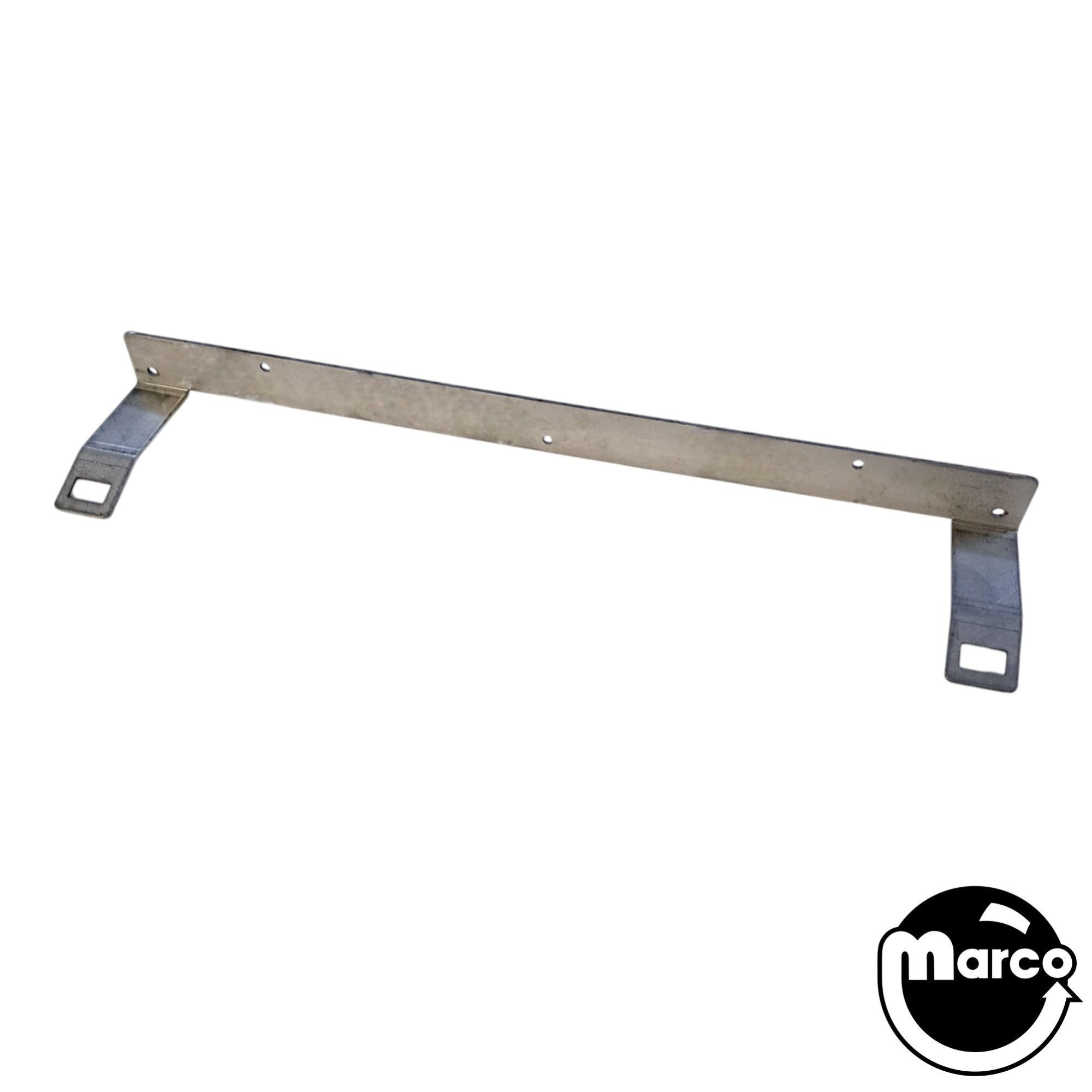 Lockbar Front Molding Bracket (STERN)