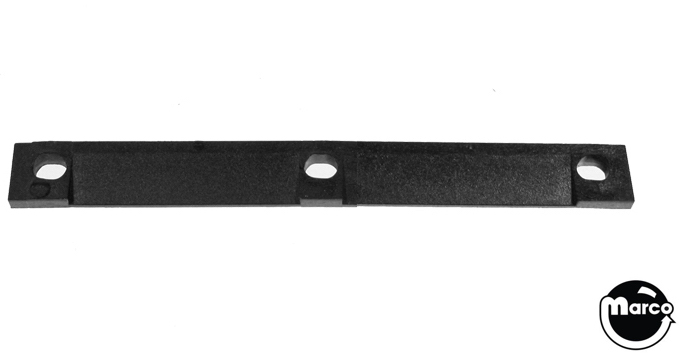 Drop target rest ledge Stern 2 bank