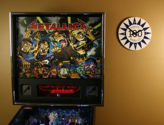 Pop Bumper Cap Wall Clock BLUE