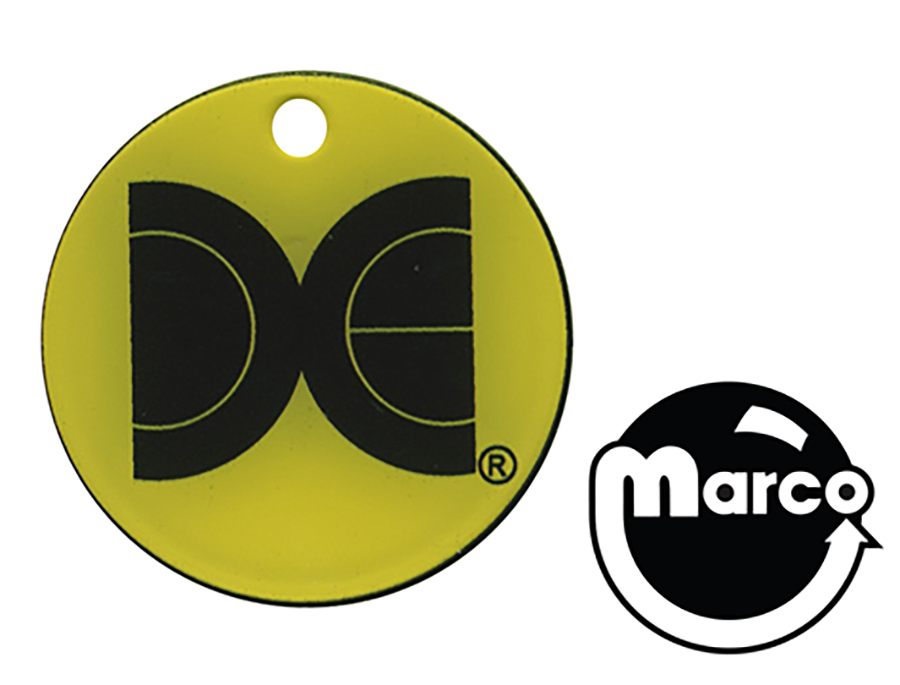 Key fob Data East yellow