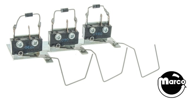FUNHOUSE (Williams) Triple switch assembly