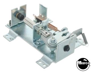Flipper assembly Williams left