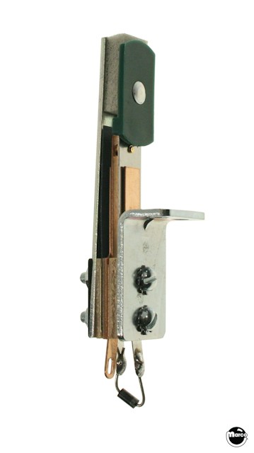 Target switch - oblong green reinforced
