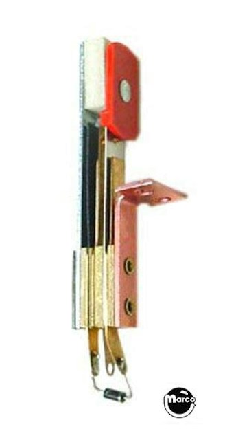 Target switch - oblong red