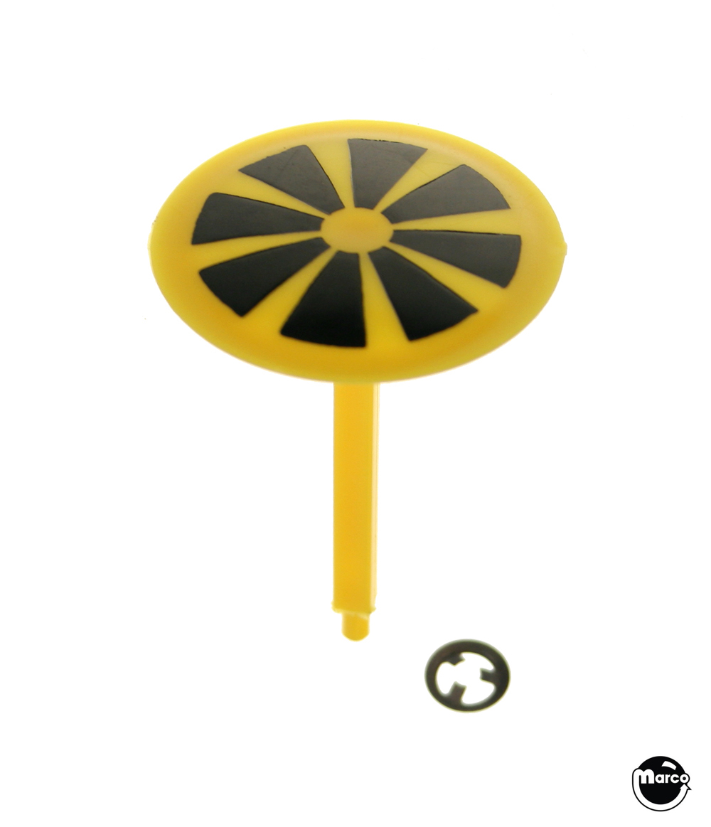 Mushroom bumper target 1-3/8 inch yellow flower black