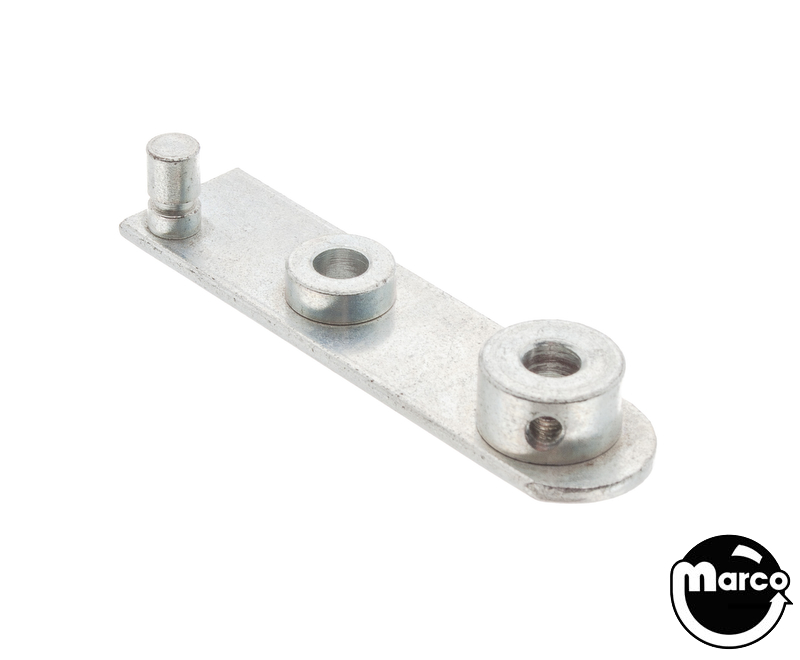 Ball pitcher crank