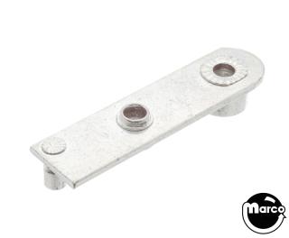 Ball pitcher crank
