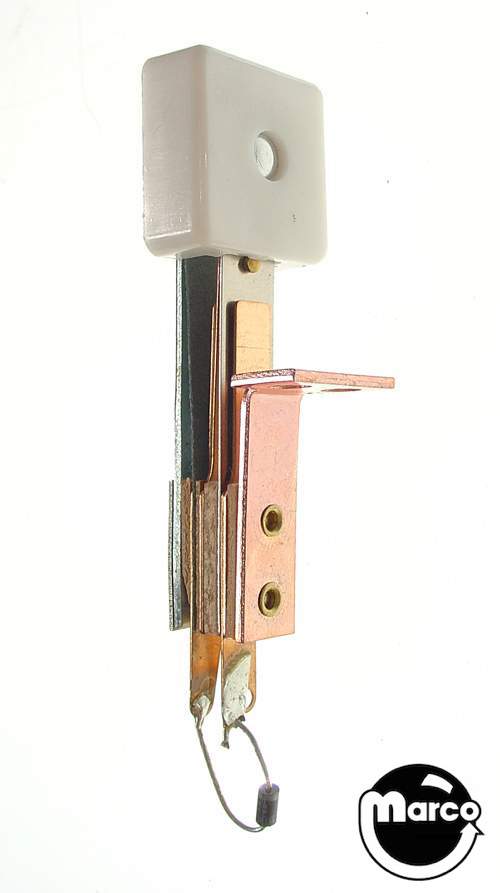 Target switch assembly 3D square white front USE B-12912-5
