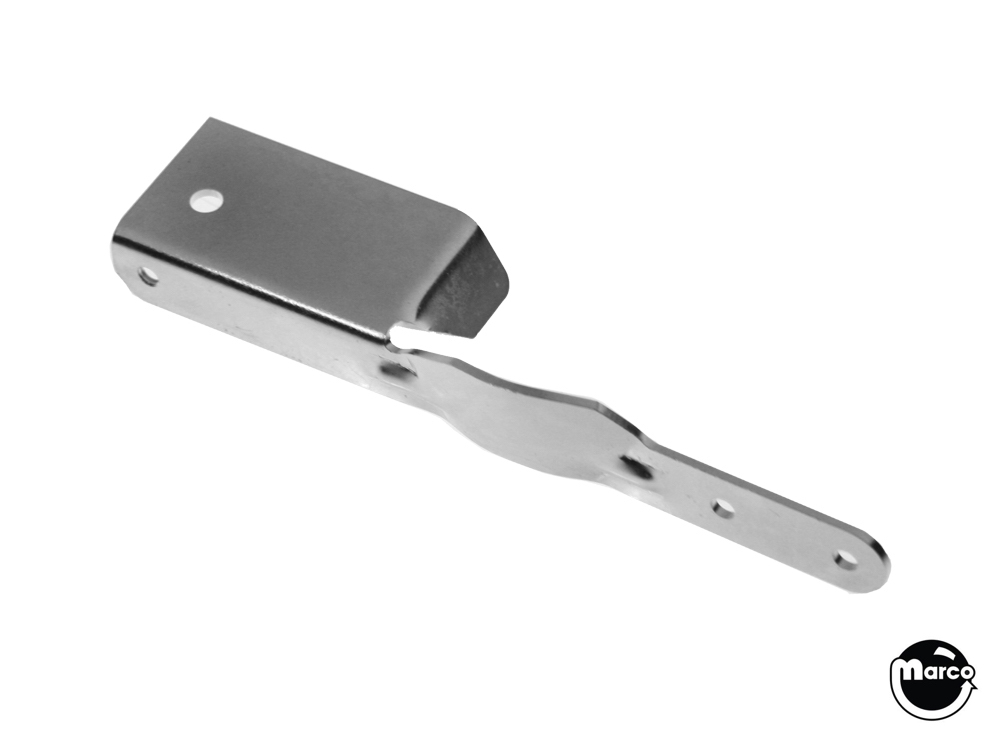 Arch ball deflector