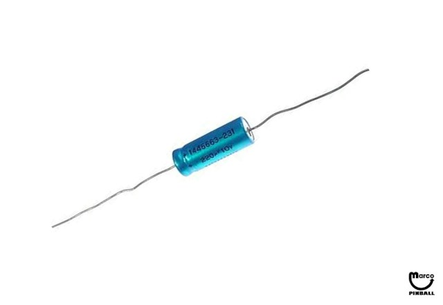 Capacitor 220 uF 10v axial