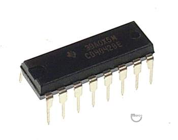 IC - 14 pin DIP CMOS quad clocked D latch MC14042