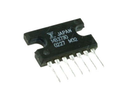 IC - 7 pin SIP 14w BTL audio amp 100-0081-00