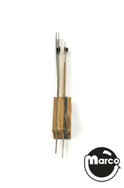 Leaf switch - kicker