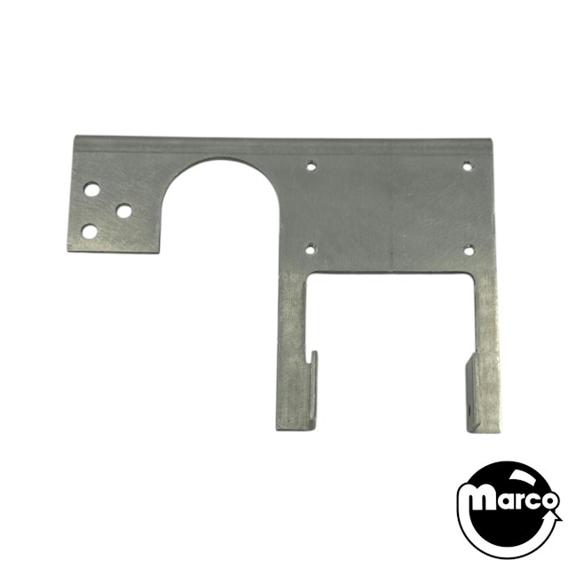Cannon recoil mounting bracket