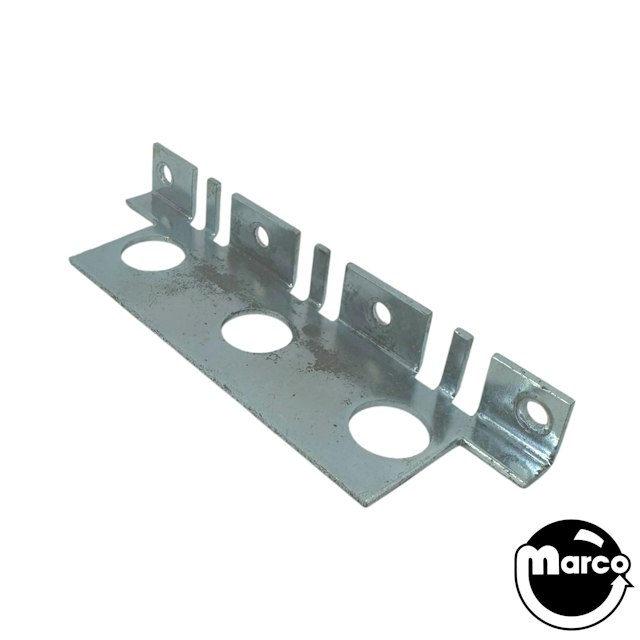 Support bracket - drop target triple