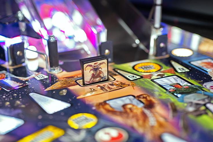 STAR WARS: FALL OF THE EMPIRE PREMIUM (STERN) PINBALL MACHINE
