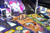 STAR WARS: FALL OF THE EMPIRE PREMIUM (STERN) PINBALL MACHINE