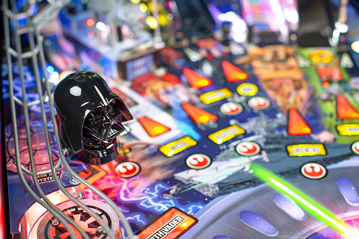 STAR WARS: FALL OF THE EMPIRE PREMIUM (STERN) PINBALL MACHINE
