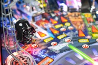 STAR WARS: FALL OF THE EMPIRE PREMIUM (STERN) PINBALL MACHINE