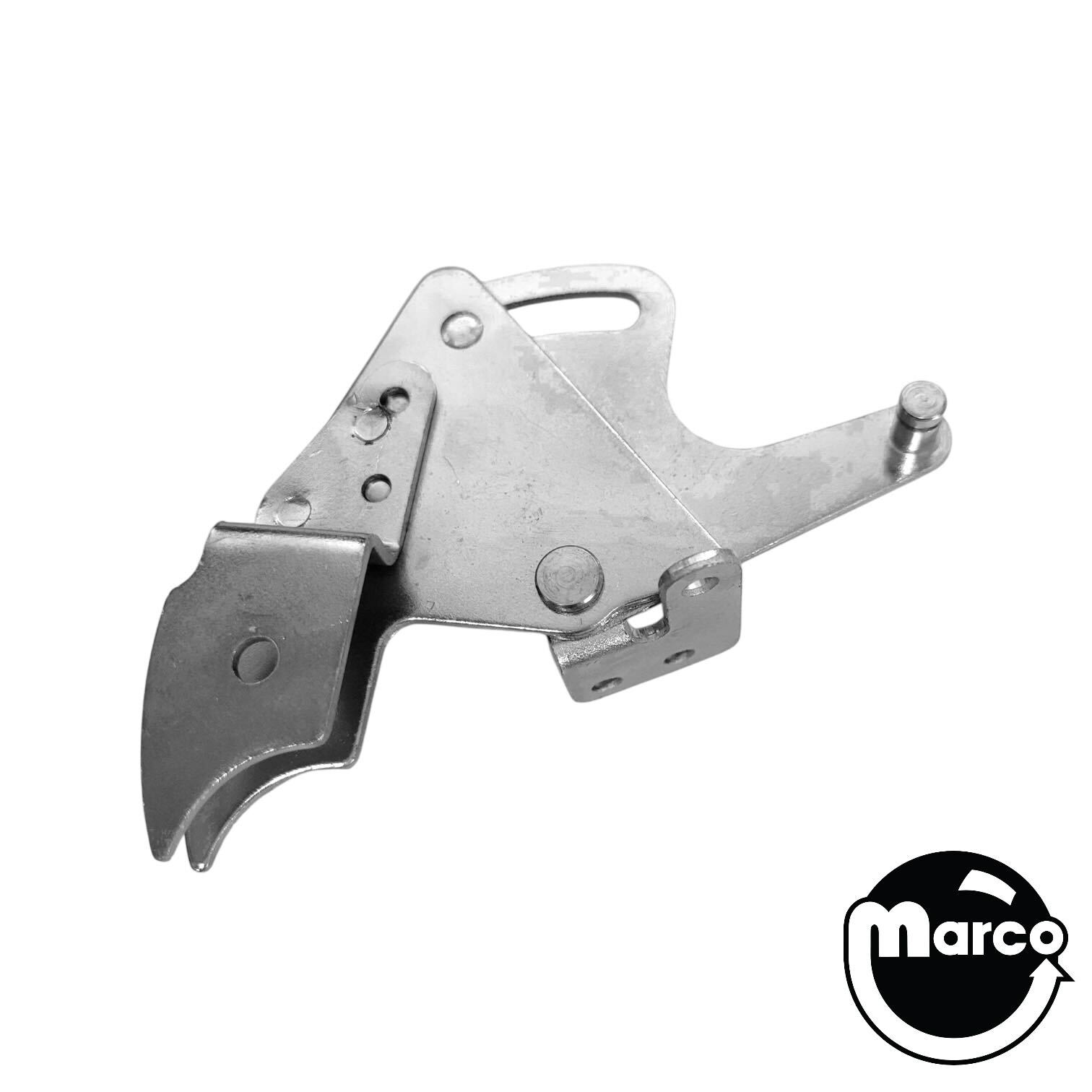 A-10945 - Ball Return Kicker Assembly (Gottlieb) Twin Tip - Marco