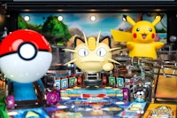 POKEMON PREMIUM (STERN) Pinball Machine