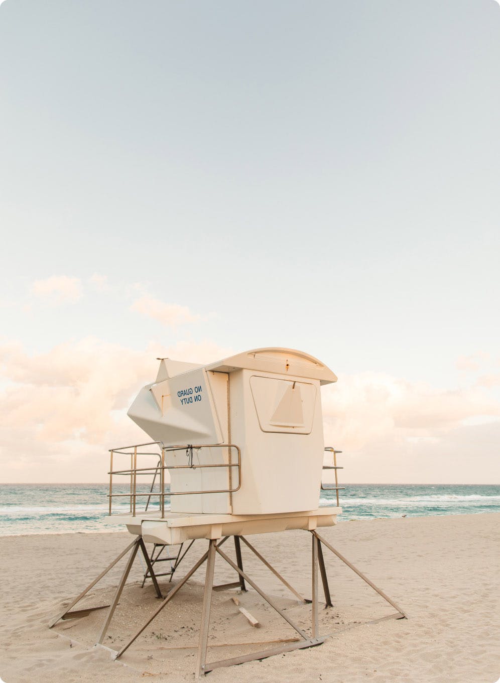lifeguard tower