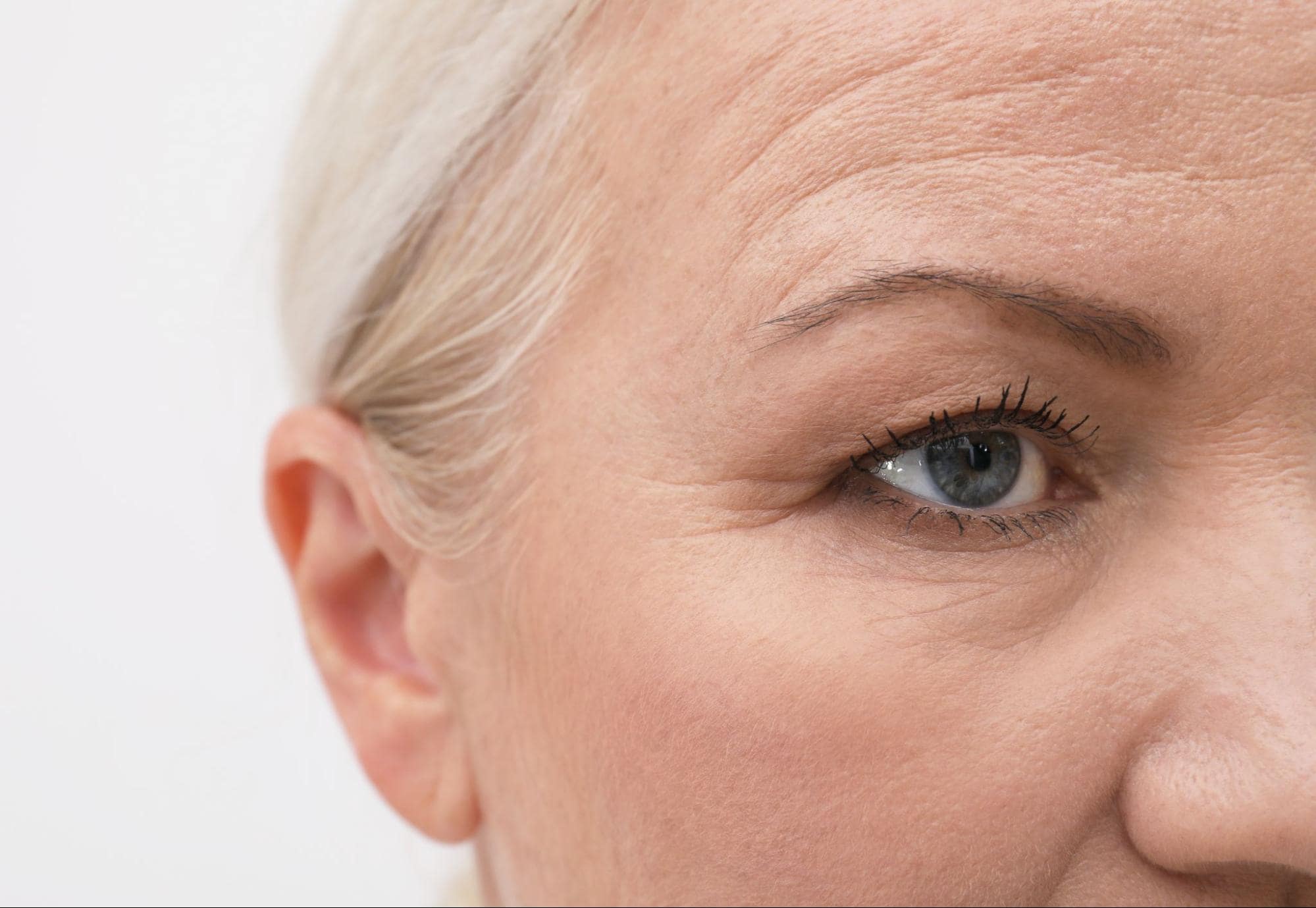 woman's eye