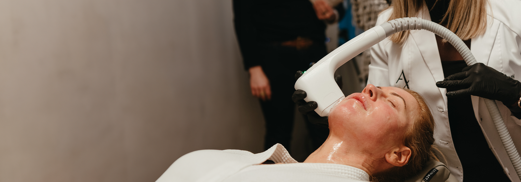 Non-Surgical Skin Tightening Treatments: Tighten Skin Without
