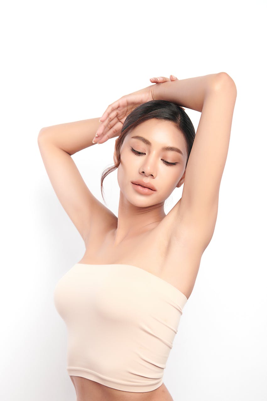 Beautiful girl showing her Body Contouring in Walnut Creek