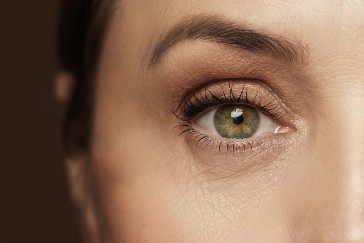 Beautiful Green Rejuvenated eyes with minimal crow's feet