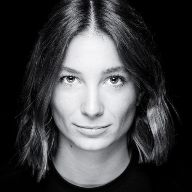 Portrait of Jaqueline Miler.