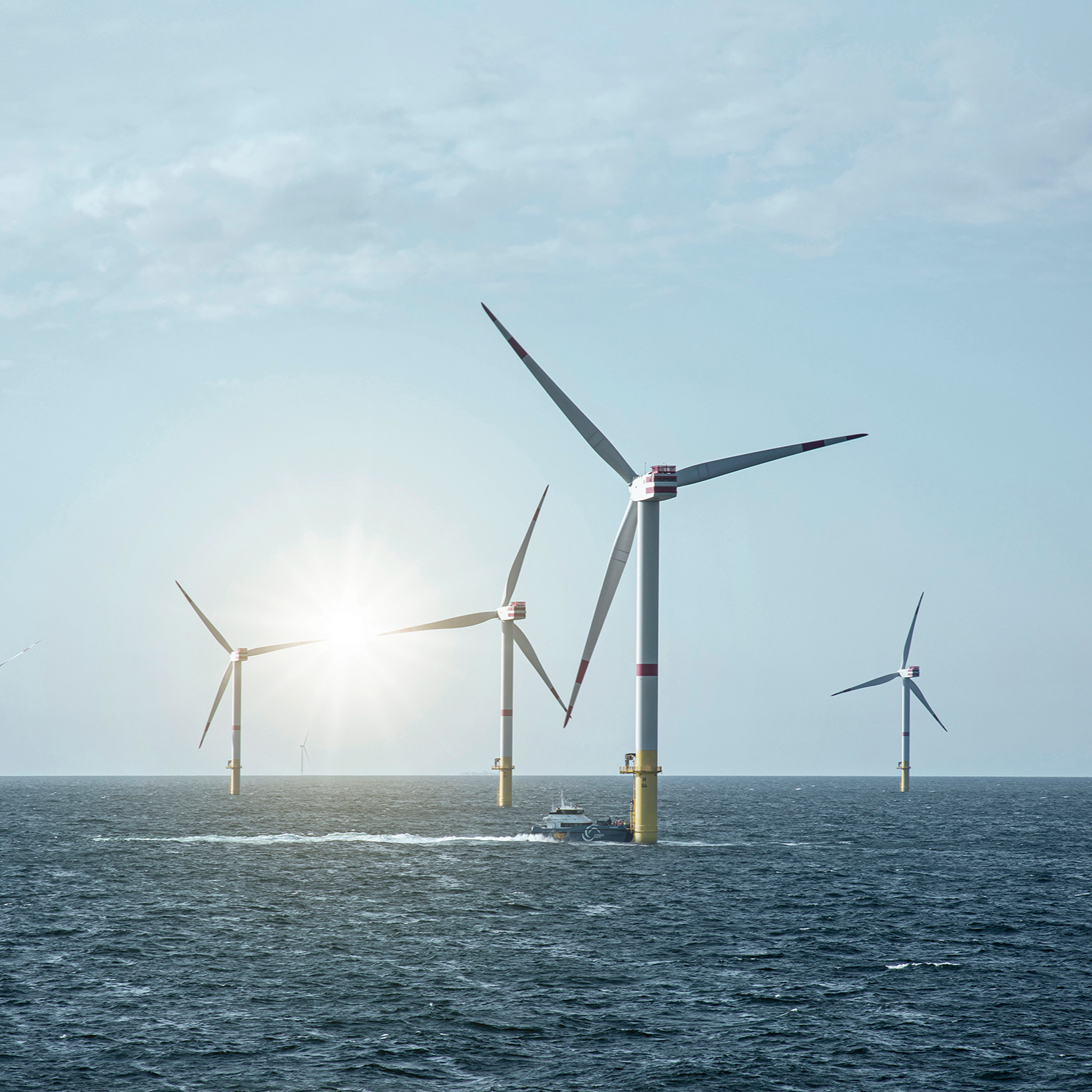 Maintenance of offshore wind turbines