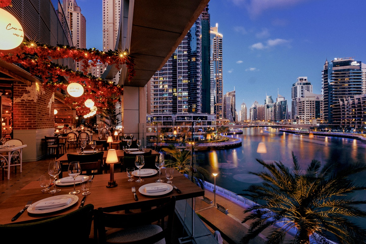 Papas at InterContinental Dubai Marina Open air restaurant with views of the water