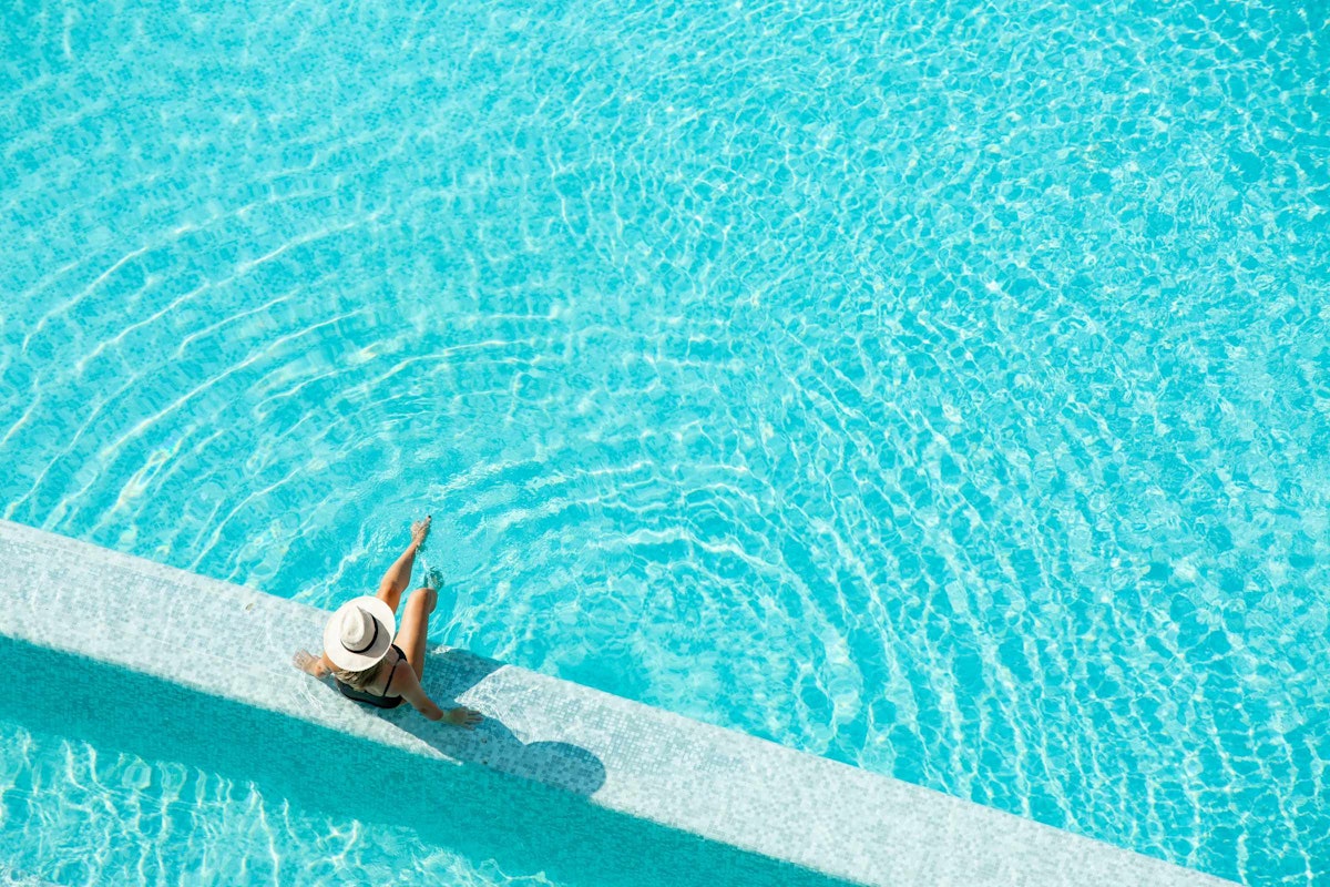 Tips for making the most of Privilee’s beach and pool access and amenities.