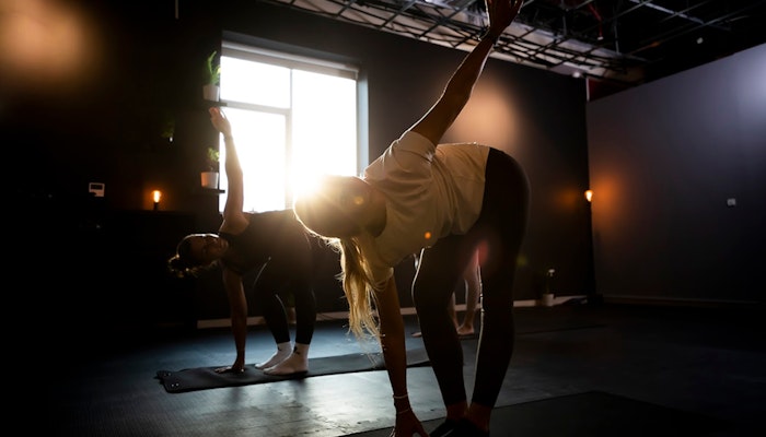 GRITNCODE Two females in a pilates class