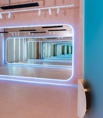 In the Pink Empty studio space